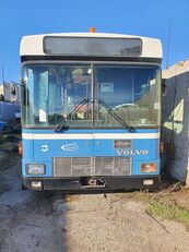 用于获取部件的机场摆渡车 VOLVO B10M
