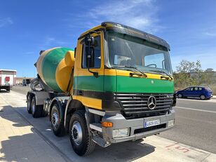 混凝土搅拌车 位于底盘 MERCEDES-BENZ Actros 3235 的 Baryval