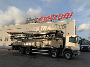 混凝土泵 位于底盘 MERCEDES-BENZ Actros 4141 8x4 CIFA K 48 m 的 Cifa