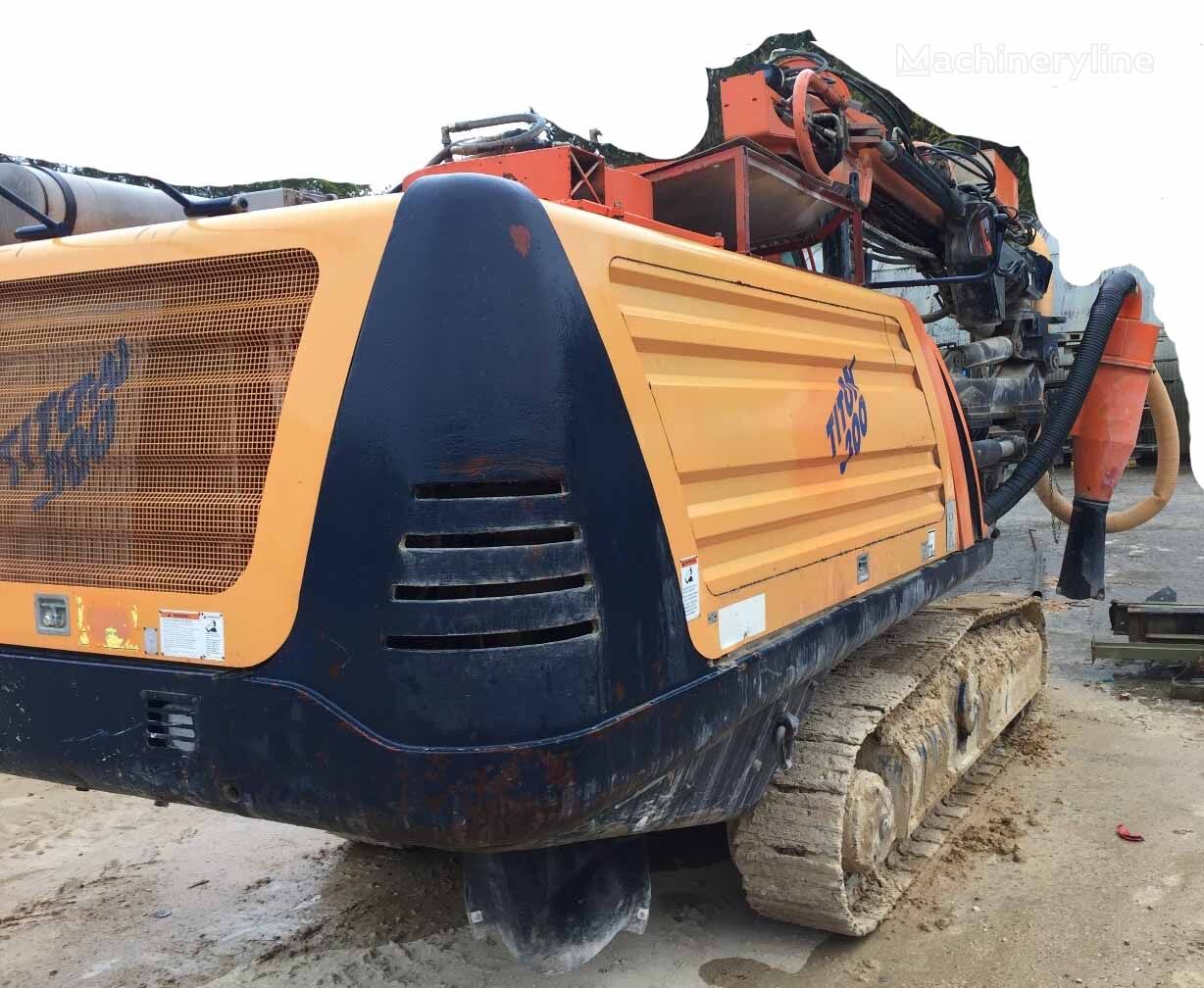 钻机 Sandvik Titon 300