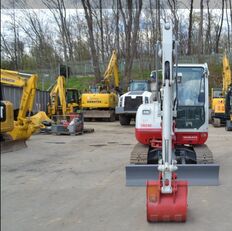 小型挖掘机 TAKEUCHI TB240 Mini lánctalpas forgókotró