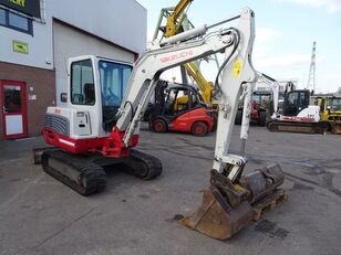 小型挖掘机 Takeuchi TB235