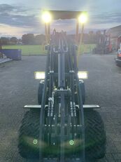 滑移式装载机 Eurotrac W11