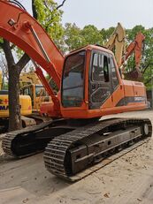 履带式挖掘机 DOOSAN 220