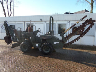 挖沟机 Ditch Witch 3210