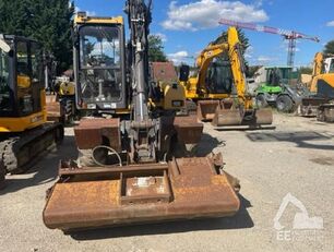 轮式挖掘机 MECALAC 12 MXT