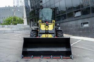 新轮式装载机 BOULDER WL33R G2
