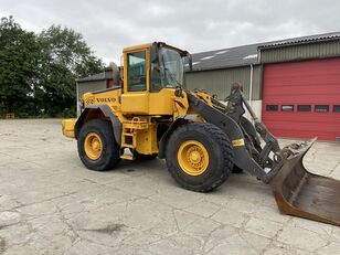 轮式装载机 VOLVO L90E