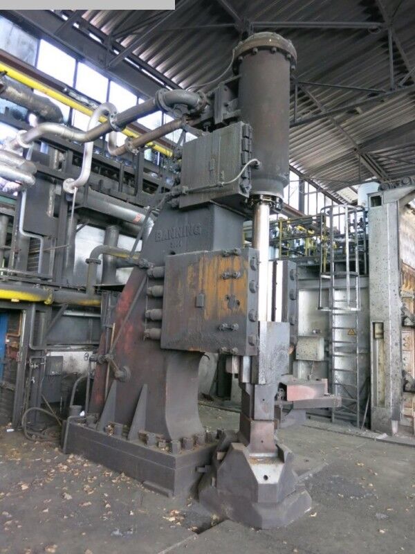 forging equipment BANNING 2000 kp