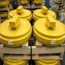 挖掘机 KOMATSU D375A-5(S), D375A-5(D), PC05,07, PC20-1~7(сталь), PC20(резина), 的 前引导轮 натяжное